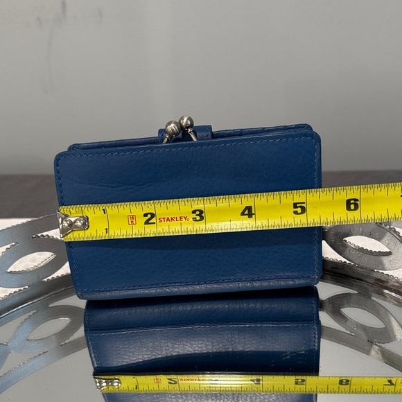 Stanley Classic Blue Wallet - Picture 2 of 13